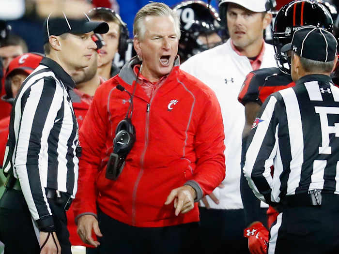 tommy-tuberville-cincinnati-football-coach-alabama-governor-race.jpg