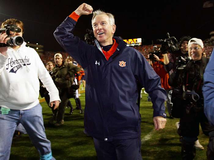 tommy-tuberville-auburn-football-coach-alabama-governor-race-2000.jpg