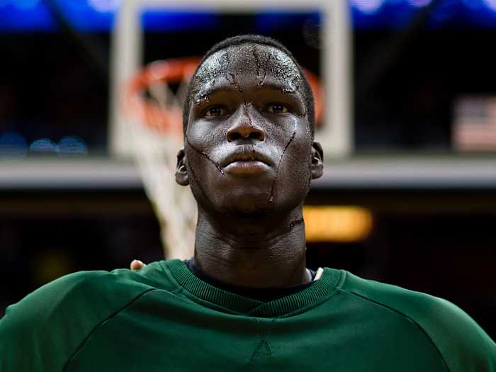 thon-maker-immigration-policy-inline.jpg