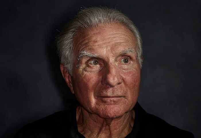 nick-buonconti-portrait-3.jpg
