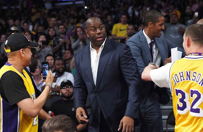 magic-johnson-lakers.jpg