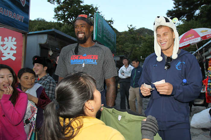 2012-DeAndre-Jordan-Blake-Griffin-Great-Wall-of-China_0.jpg