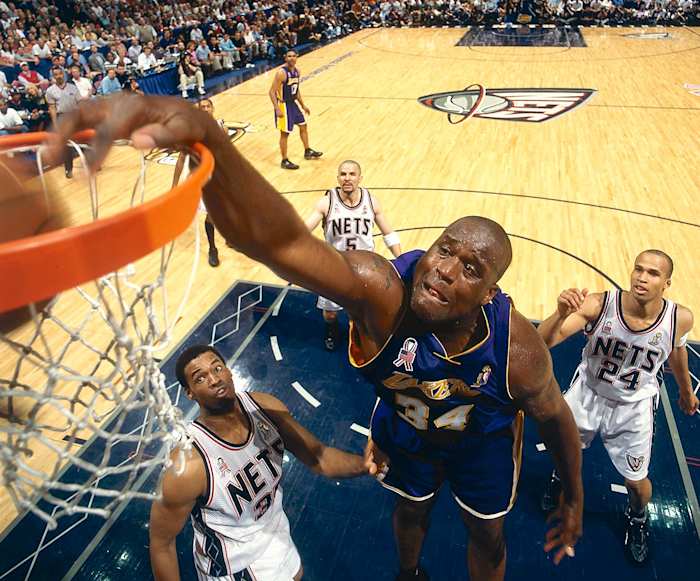 22-2002-X-shaquille-oneal.jpg