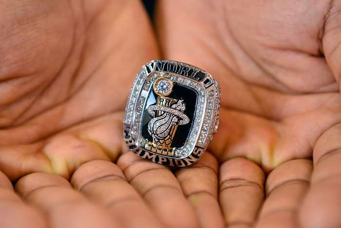 2012-Miami-Heat-NBA-Championship-ring.jpg