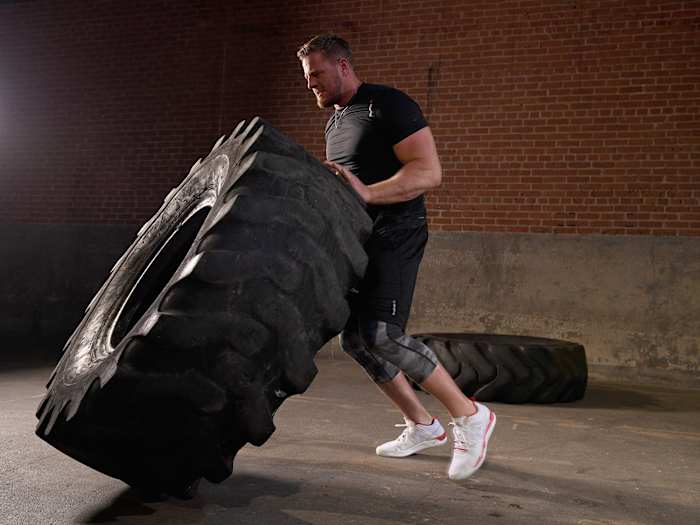 jj-watt-tire-flip-inline.jpg
