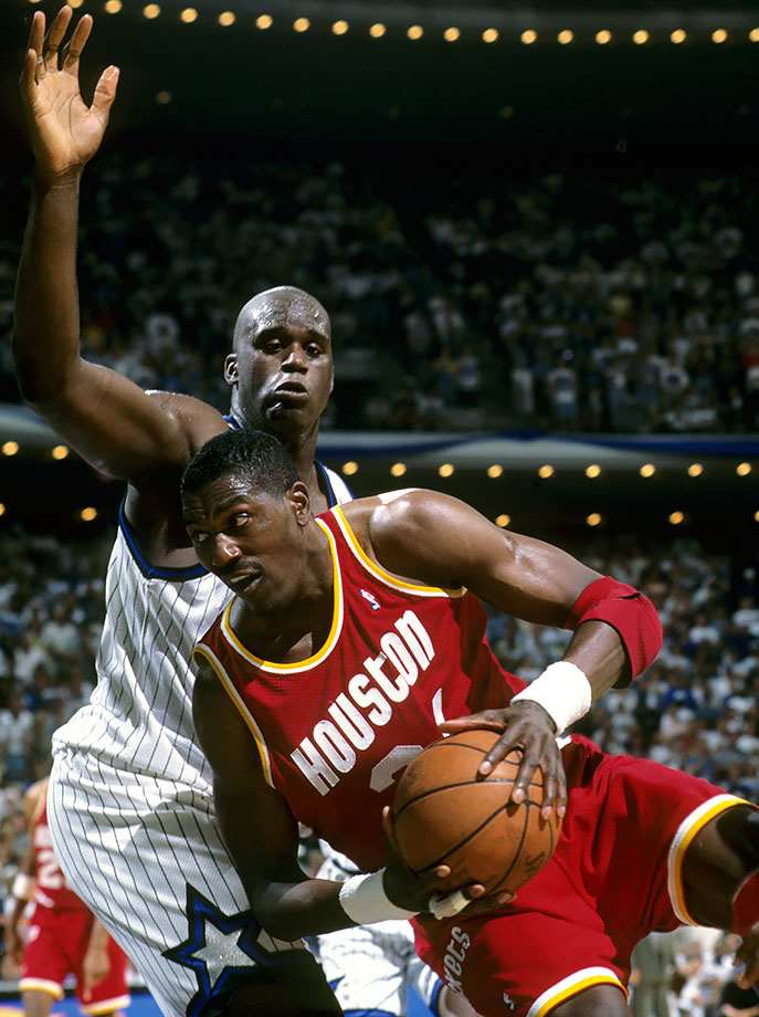 1995-0607-Hakeem-Olajuwon-Shaquille-O-Neal-079007561.jpg