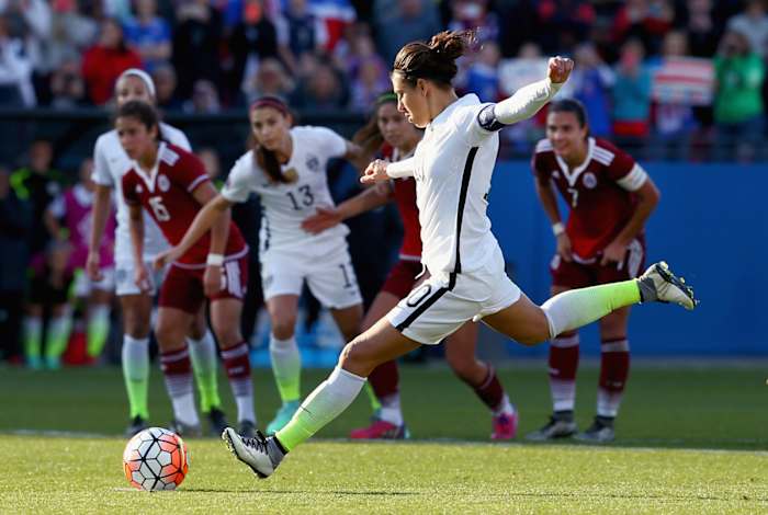 Carli-Lloyd-USWNT-Mexico-Gallery.jpg