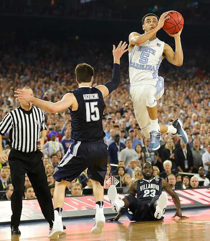 Marcus-Paige-three-point shot.jpg