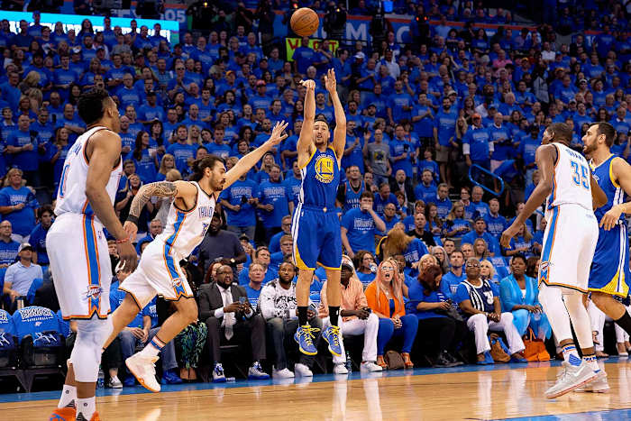 32-NBA-Western-Conference-Finals-Game-6-Klay-Thompson-SI408_TK1_00039.jpg