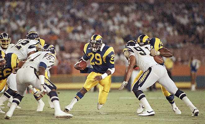 anahiem-stadium-los-angeles-rams.jpg