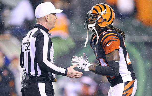 john-parry-adam-jones-cincinnati-bengals.jpg