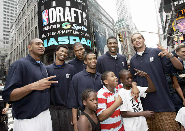 Al Horford, Corey Brewer, Kevin Durant, Michael Conley, Jr., Greg Oden and Joakim Noah 