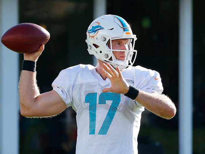 ryan-tannehill-dolphins-fantasy-sleepers.jpg