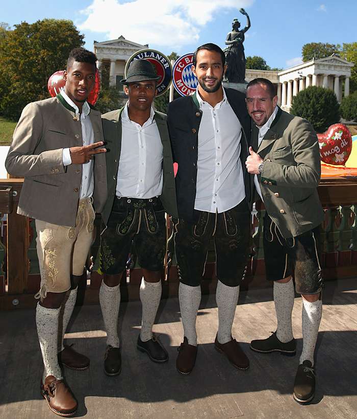 Kingsley-Coman-Douglas-Costa-Medhi-Benatia-Franck-Ribery-Oktoberfest-490651140.jpg