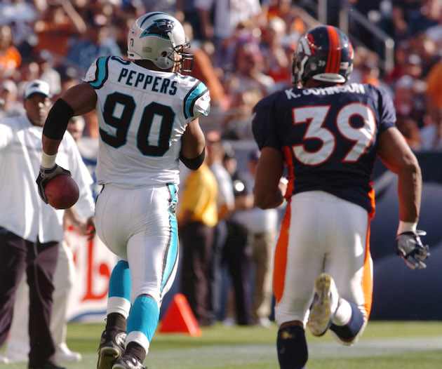 carolina-panthers-julius-peppers-broncos-2004.jpg