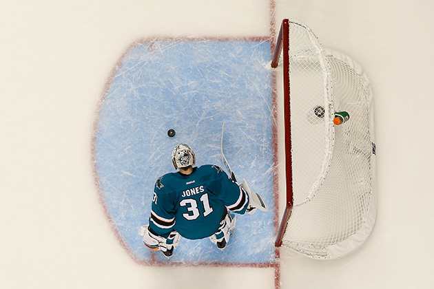 nhl-goalies-playoffs-aerial.jpg