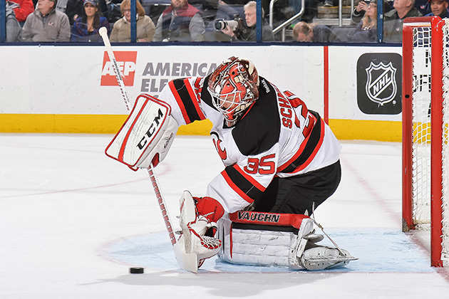 nhl-goalies-schneider-action.jpg