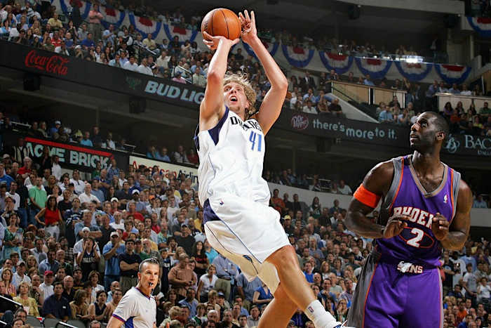 09-Dirk-Nowitzki-015604056.jpg