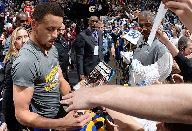 stephen-curry-bodyguard.jpg