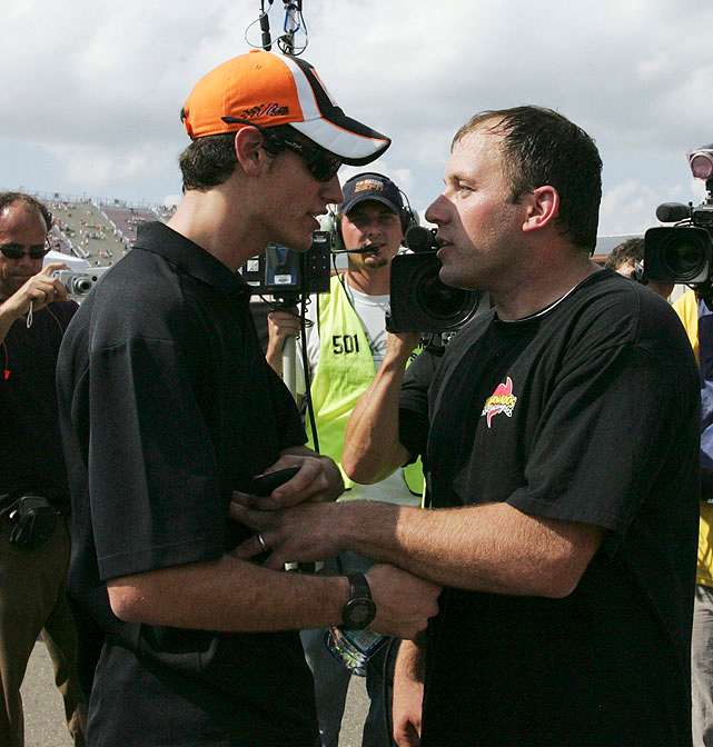 Logano-Newman-clash.jpg