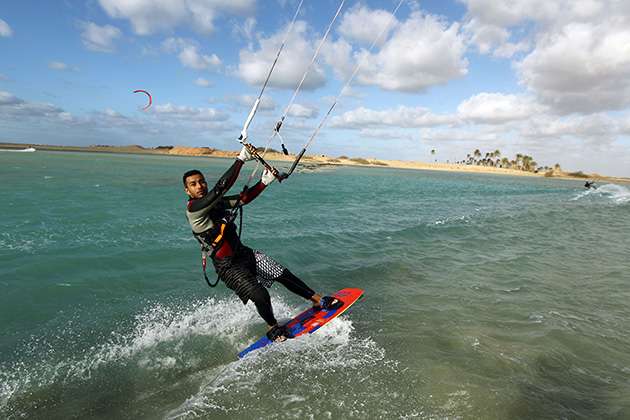 kiteboarding-closeup-inline.jpg