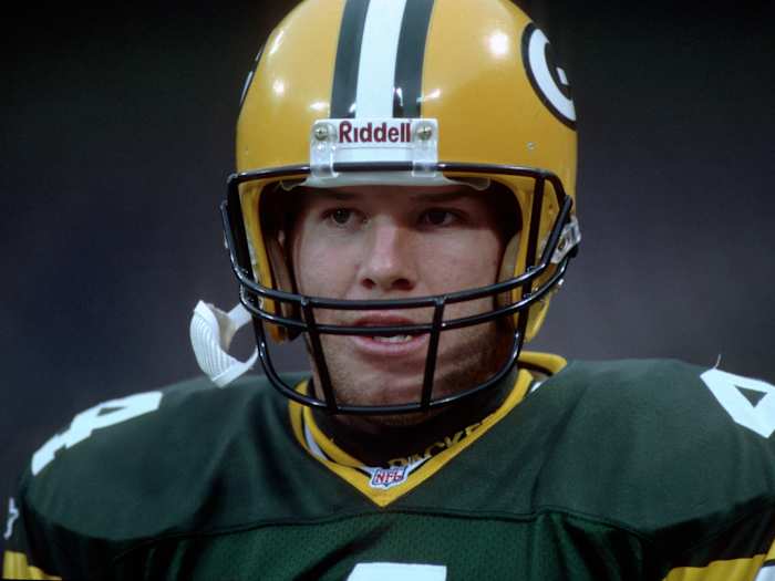 brett-favre-1995-robert-brooks.jpg