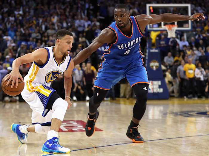 serge-ibaka-stephen-curry-thunder-warriors.jpg