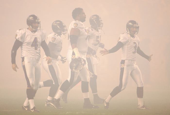 Ravens in a fog at Pittsburgh, November 2007.