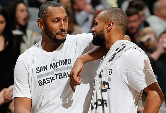 boris-diaw-patty-mills-spurs.jpg