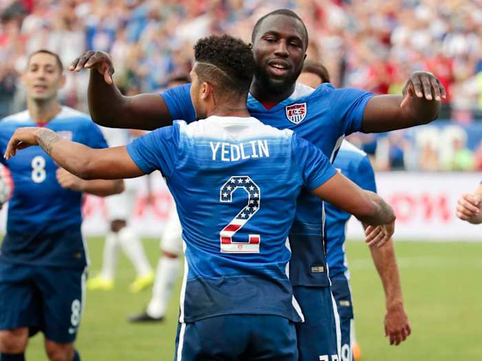 yedlin-altidore-guatemala-usa-gallery.jpg