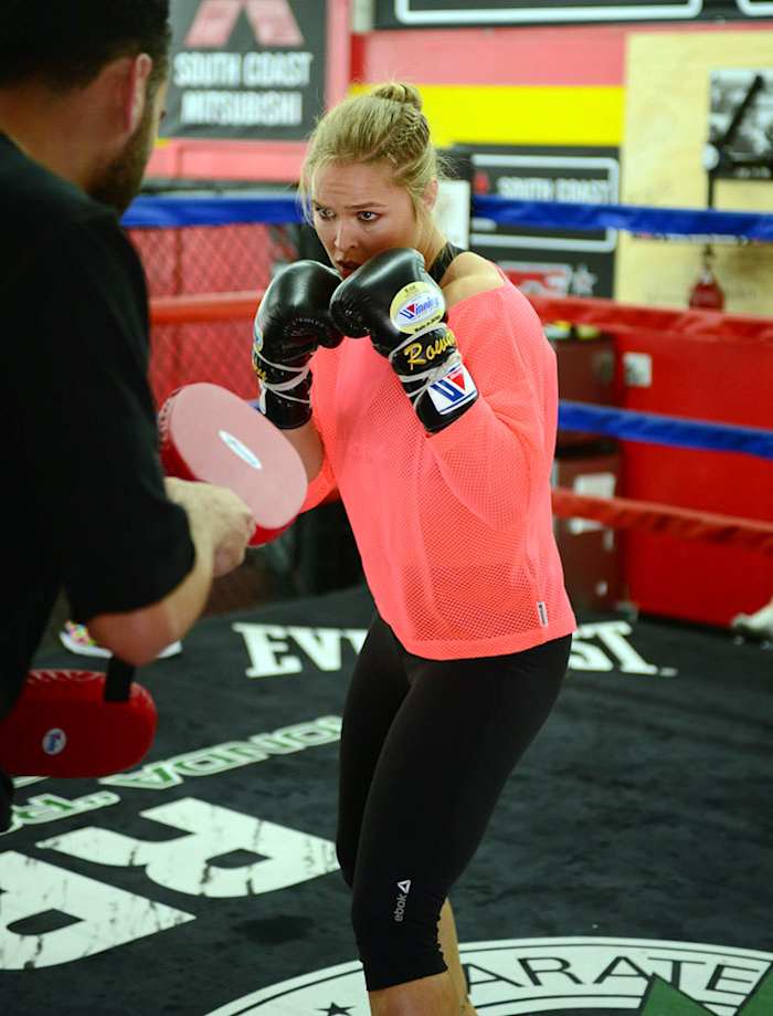 Ronda-Rousey-X159538_TK1_00127.jpg