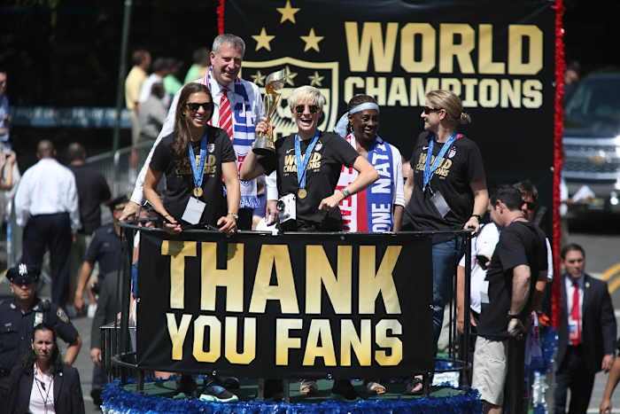 USWNT-parade-NYC-X159776_TK1_019.jpg