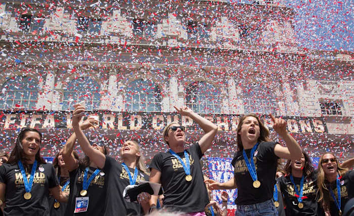 USWNT-parade-NYC-X159775_TK1_031.jpg