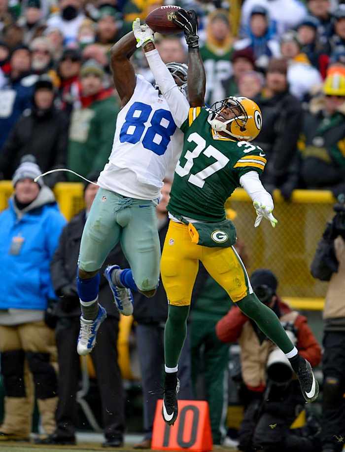 Dez-Bryant-catch-Klutho.jpg