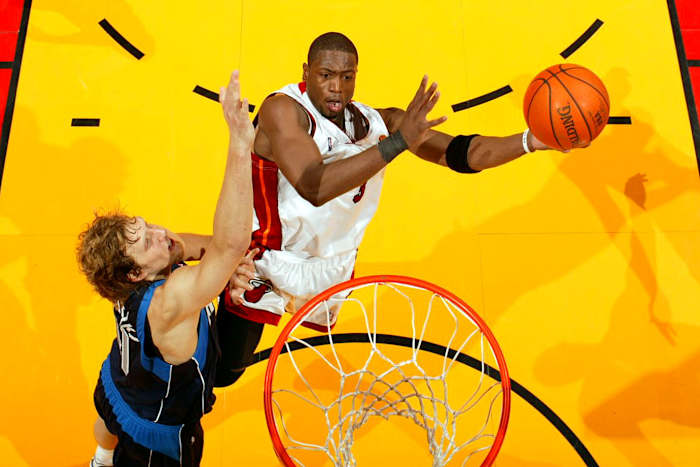 2006-Game-3-Dwyane-Wade-Dirk-Nowitzki-015653738.jpg