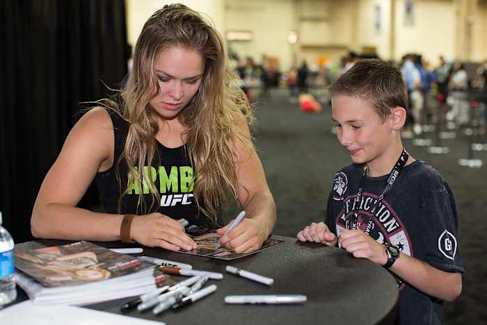 Ronda-Rousey-15.jpg