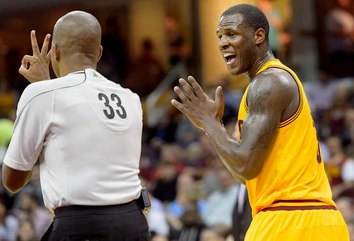 Dion-Waiters-2014-1014-foul-face-react.jpg