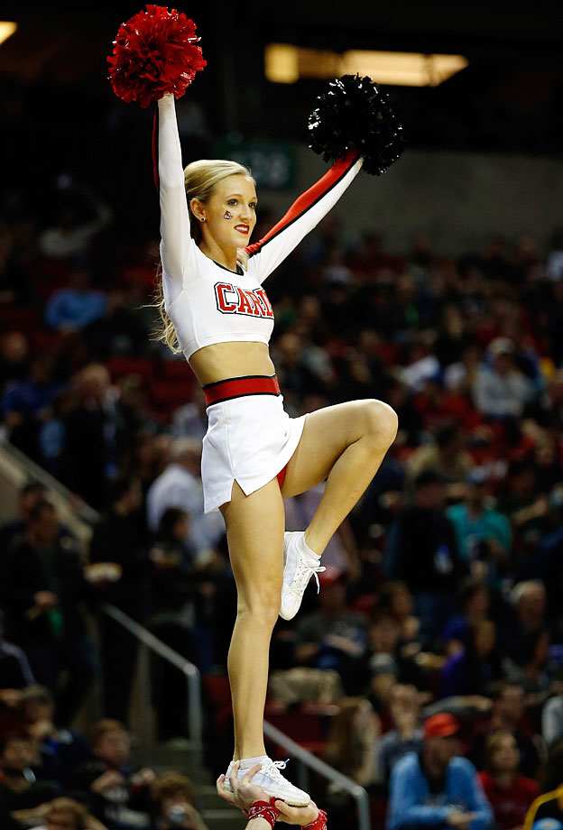 Louisville-cheerleaders-467308758_0.jpg