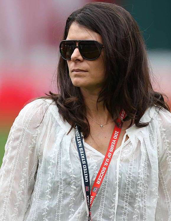 130812171220-mia-hamm-single-image-cut.jpg