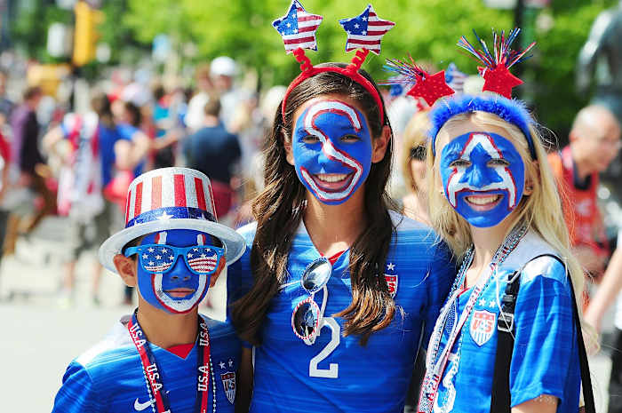 world-cup-fans-FIFAWomensWorldCup_USA_v_.jpg