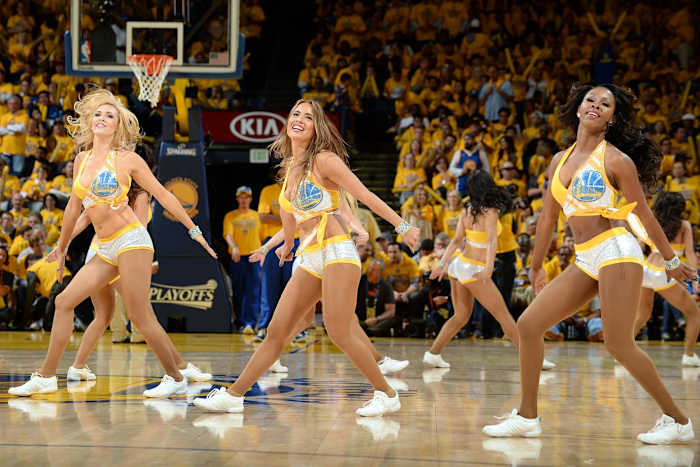 Golden-State-Warriors-Dance-Team-470493280.jpg
