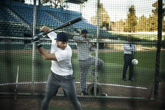 longoria-batting-workout.jpg