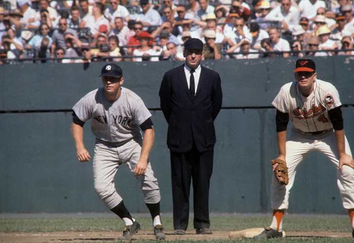 1960-0903-Mickey-Mantle-Jim-Gentile-079115510.jpg