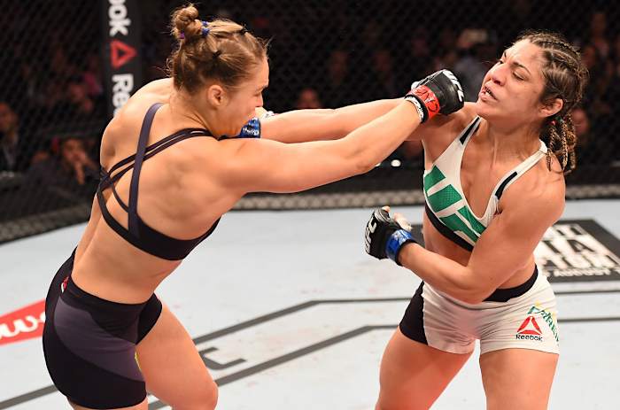 Ronda-Rousey-defeats-bethe-correia-8.jpg