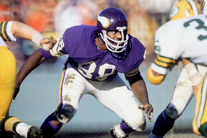 88-Alan-Page-001088925.jpg