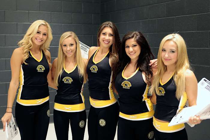 Boston-Bruins-Ice-Girls-482140924035_Capitals_at_Bruins.jpg