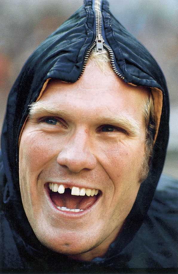 Terry-Bradshaw-001161174.jpg