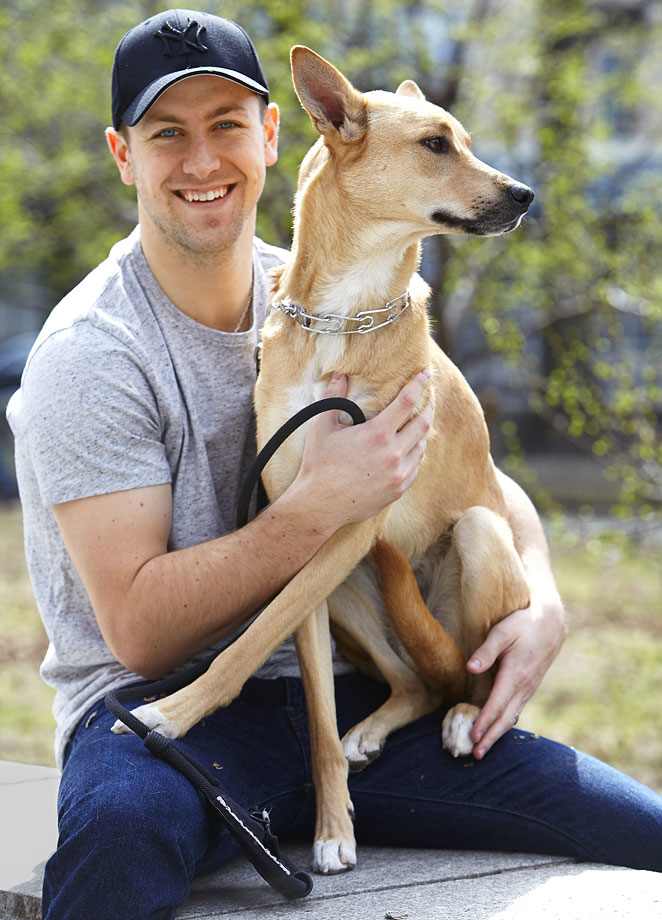 Derek-Stepan-Sochi-dog-Jake-X159502_TK1_065.jpg