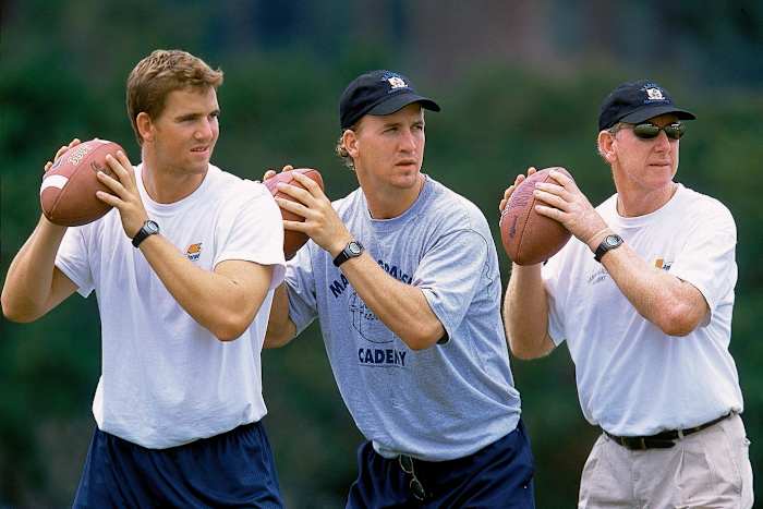 2002-Eli-Peyton-Archie-Manning-001256941.jpg