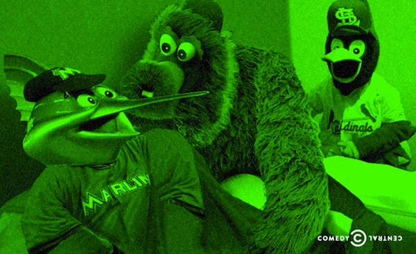 Phanatic teaches Billy the importance of foreplay (Comedy Central)